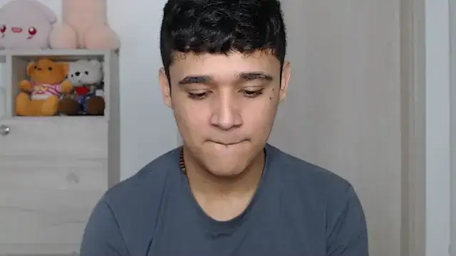 Snapshot of kaiine190 chatting on November 30, 7:58 pm kaiine190 online show from November 30, 7:58 pm