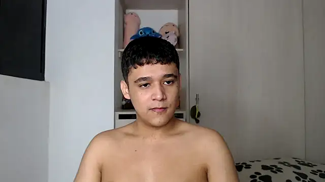 Snapshot of kaiine190 chatting on February 24, 9:21 am kaiine190 online show from February 24, 9:21 am