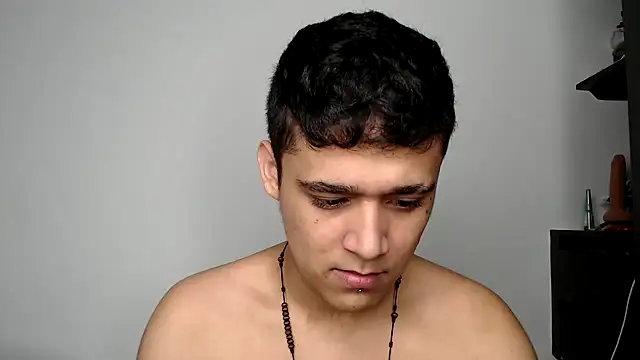 kaiine190 online show from March 18, 8:06 am