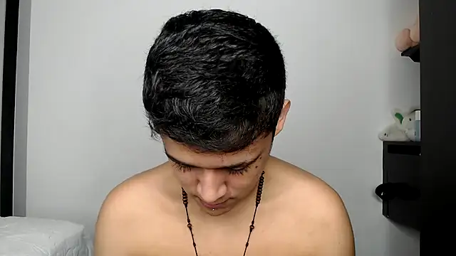 kaiine190 online show from March 27, 7:15 pm