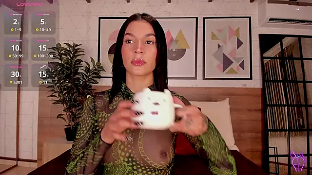 LunaRuso online show from November 18, 7:39 pm