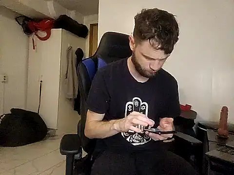 Talenjames4 online show from November 1, 8:36 pm