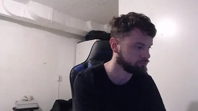 Talenjames4 online show from November 11, 9:42 pm