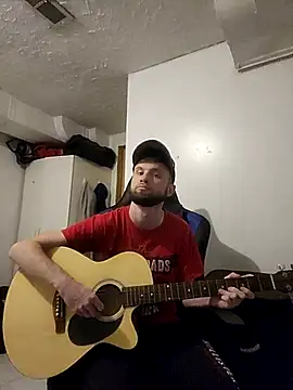 Snapshot of Talenjames4 chatting on October 30, 10:39 pm Talenjames4 online show from October 30, 10:39 pm