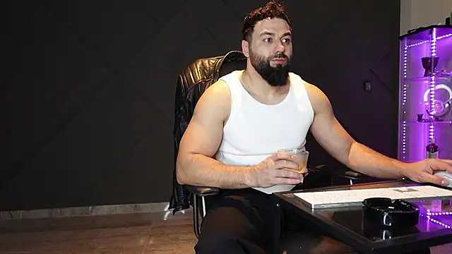 mattmasterss online show from March 23, 9:03 pm