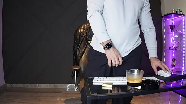 mattmasterss online show from March 20, 2:01 am