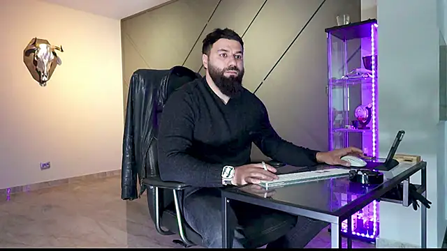 mattmasterss online show from March 19, 9:49 am