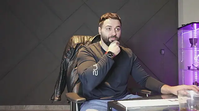 mattmasterss online show from March 5, 8:38 pm