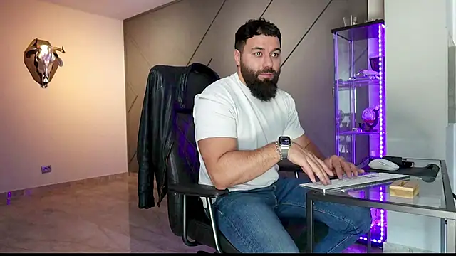 mattmasterss online show from March 18, 12:17 pm