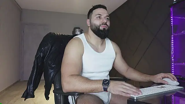 mattmasterss online show from February 9, 7:34 pm