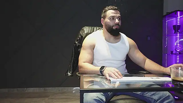 mattmasterss online show from February 11, 10:20 pm