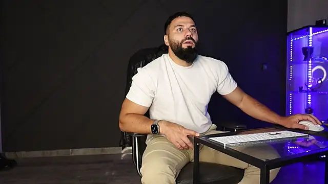 mattmasterss online show from May 27, 2:52 am