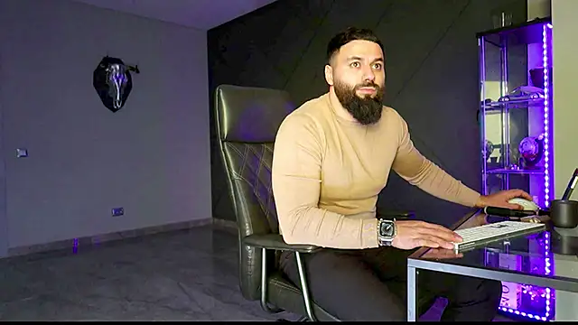 mattmasterss online show from March 4, 3:26 pm