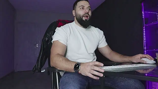 mattmasterss online show from February 9, 3:26 am