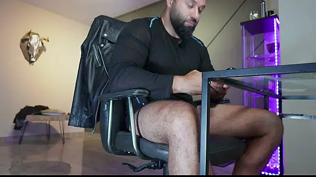 mattmasterss online show from September 9, 12:43 am