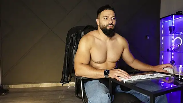 mattmasterss online show from May 28, 7:31 pm