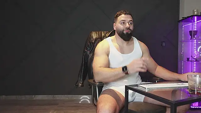 mattmasterss online show from March 8, 2:04 am