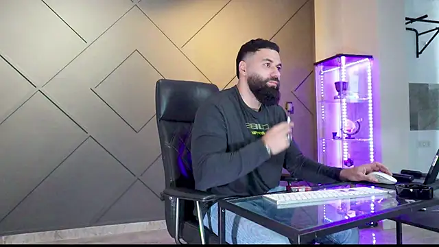 mattmasterss online show from February 27, 6:46 am