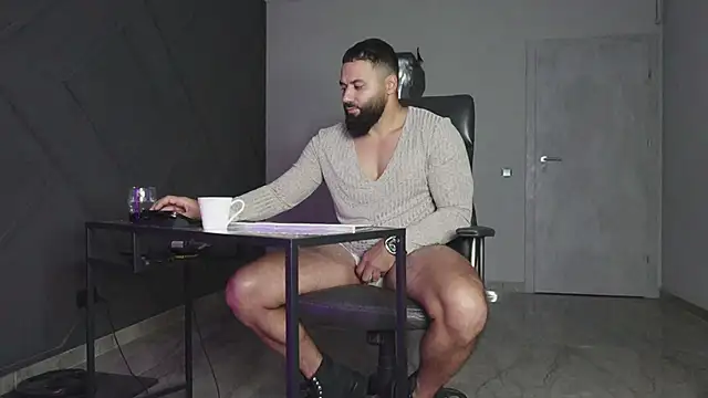 mattmasterss online show from October 29, 10:20 pm