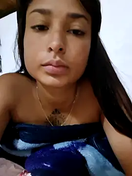 Bonnie Clydeee online show from February 17, 1:19 pm