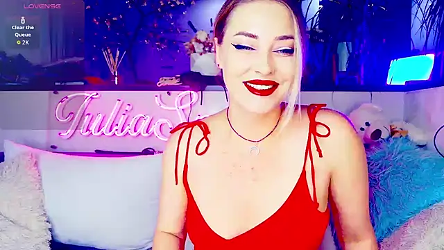  JuliaSpace  online show from October 11, 4:08 pm