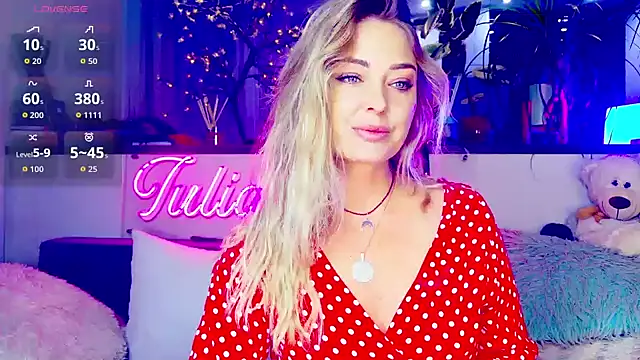  JuliaSpace  online show from September 28, 4:14 pm