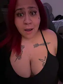 Snapshot of Juicyjordie chatting on June 13, 3:15 am Juicyjordie online show from June 13, 3:15 am