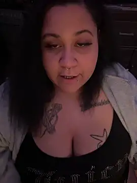 Juicyjordie online show from April 18, 7:54 am