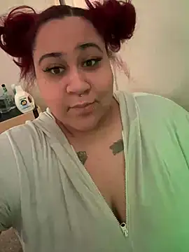 Snapshot of Juicyjordie chatting on January 20, 7:14 pm Juicyjordie online show from January 20, 7:14 pm