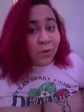 Snapshot of Juicyjordie chatting on January 12, 12:49 am Juicyjordie online show from January 12, 12:49 am