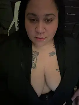 Juicyjordie online show from March 17, 5:54 am