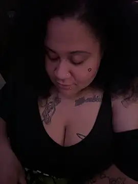 Juicyjordie online show from May 8, 5:22 am