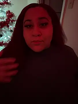 Snapshot of Juicyjordie chatting on December 23, 6:33 am Juicyjordie online show from December 23, 6:33 am