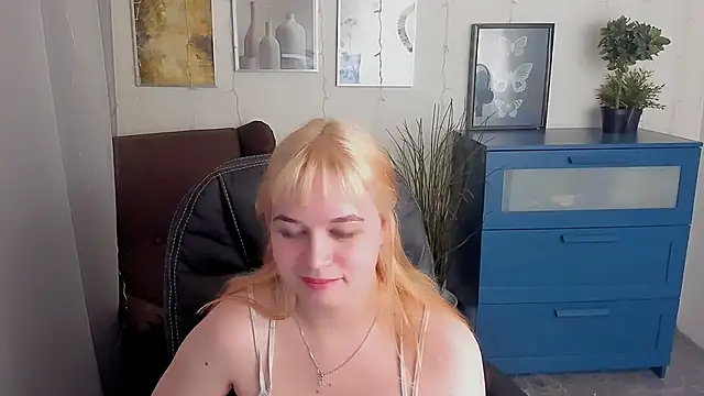 AlicePopsy online show from February 28, 1:58 pm