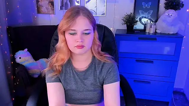 AlicePopsy online show from October 26, 9:26 pm