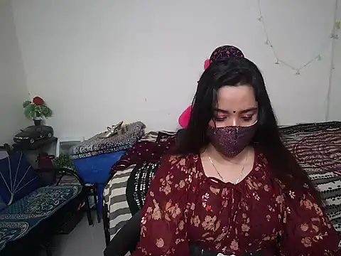 Snapshot of Arushisingh8888 chatting on March 13, 7:42 am Arushisingh8888 online show from March 13, 7:42 am