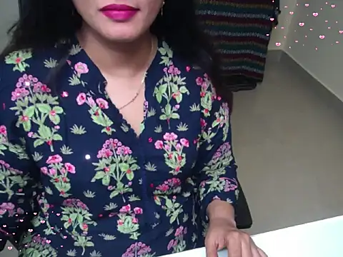 Snapshot of Arushisingh8888 chatting on October 11, 3:02 pm Arushisingh8888 online show from October 11, 3:02 pm