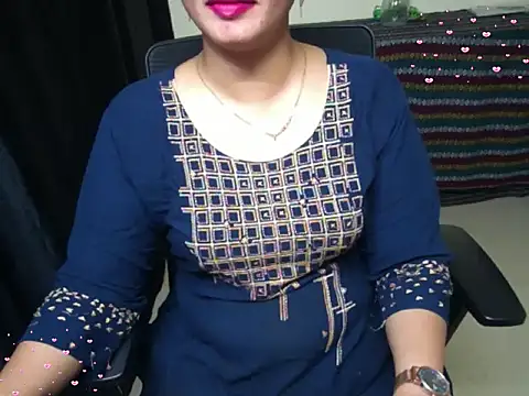 Snapshot of Arushisingh8888 chatting on December 4, 1:10 pm Arushisingh8888 online show from December 4, 1:10 pm