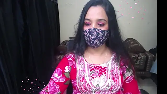 Snapshot of Arushisingh8888 chatting on June 17, 2:05 pm Arushisingh8888 online show from June 17, 2:05 pm