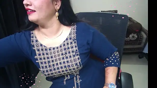 Arushisingh8888 online show from June 3, 9:54 am