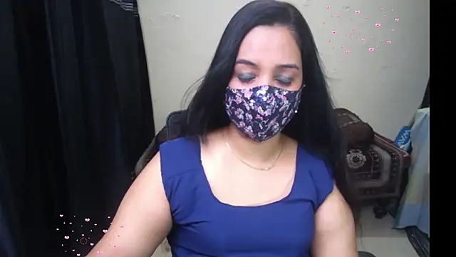 Arushisingh8888 online show from April 13, 2:43 pm