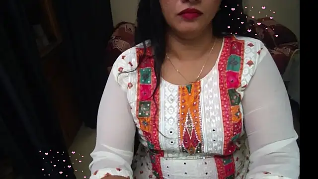 Snapshot of Arushisingh8888 chatting on July 10, 2:06 pm Arushisingh8888 online show from July 10, 2:06 pm