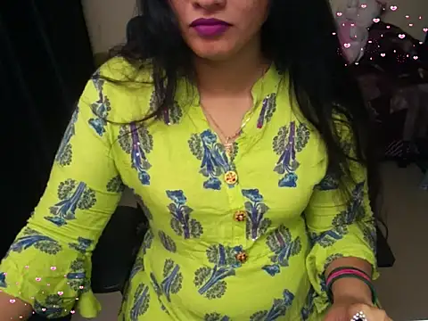 Arushisingh8888 online show from February 10, 1:43 pm