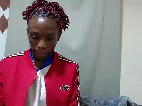 khakiline online show from September 27, 3:07 pm