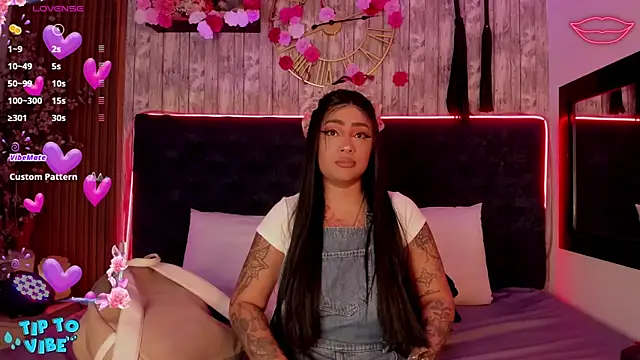 Neko Misaki online show from March 23, 11:32 am