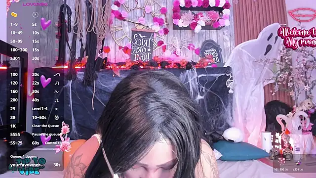 Neko Misaki online show from November 4, 12:09 pm