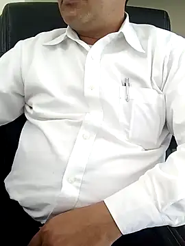Snapshot of Hot-man39 chatting on December 21, 8:28 am Hot-man39 online show from December 21, 8:28 am