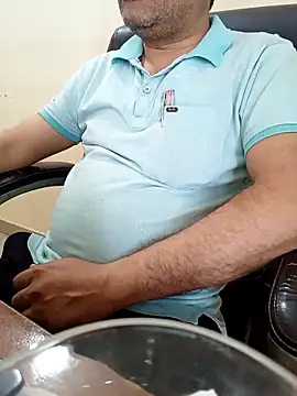 Snapshot of Hot-man39 chatting on March 15, 6:53 am Hot-man39 online show from March 15, 6:53 am
