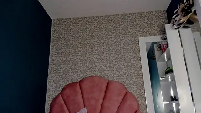 Samantha cp  online show from March 10, 6:23 pm