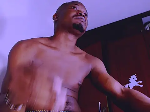 Snapshot of latinhot9631 chatting on December 2, 8:28 pm latinhot9631 online show from December 2, 8:28 pm